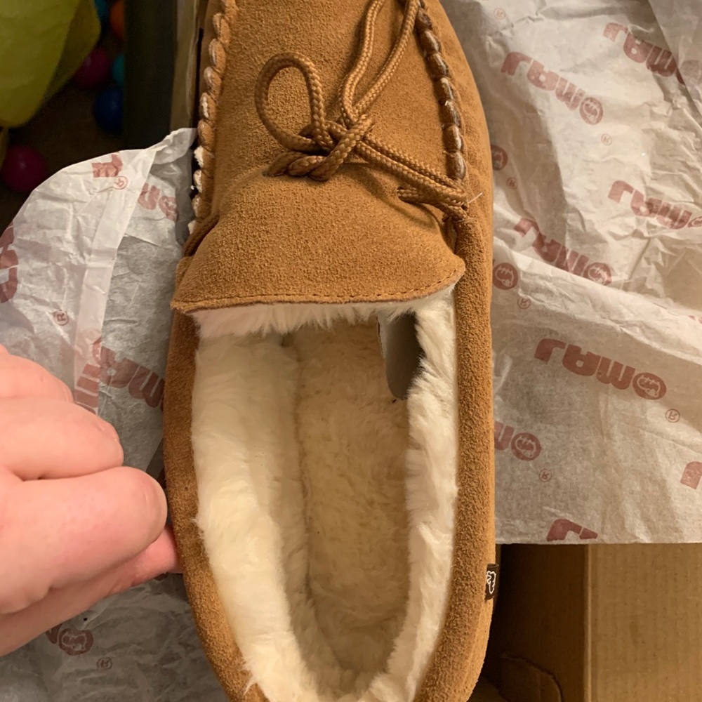 Men’s LAMO Moccasin Slipper